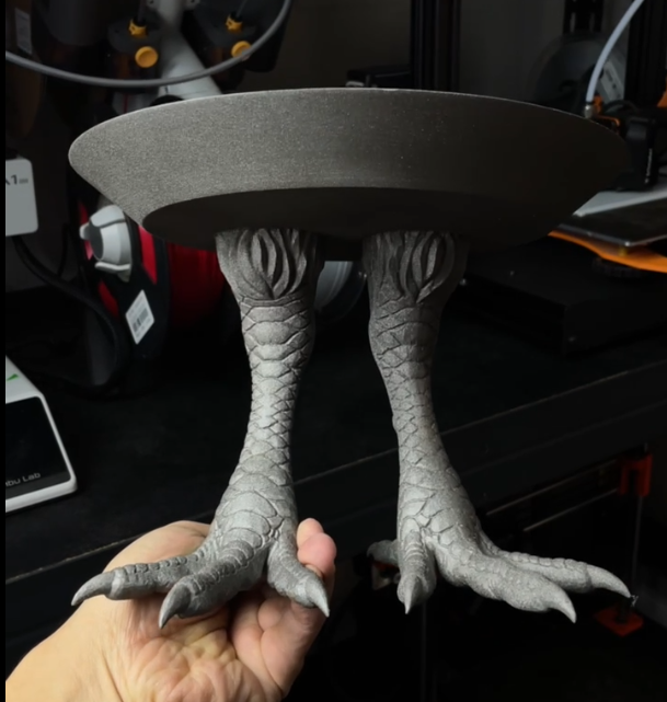 Pieza en impresión 3D, post-procesada y armada
